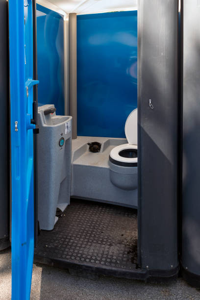 Best Best portable toilet rental  in Grabill, IN